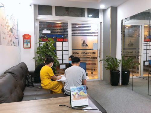 Khách hàng đã giao dịch tại Bùi Hoàng Land