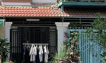 Chính chủ cần bán nhà tại hẻm 2266 Huỳnh Tấn Phát Nhà Bè đường xe hơi đậu trong nhà. --- sổ hồng riêng đsh hoàn công đầy đủ